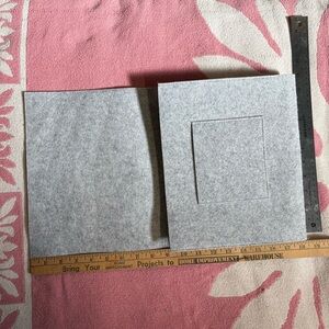 Storage caddy/pocket for bed, gray felt, NWT